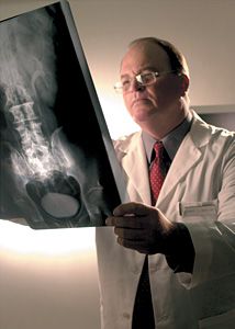 doctor viewing xray