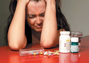 pain killer pills - Copyright – Stock Photo / Register Mark